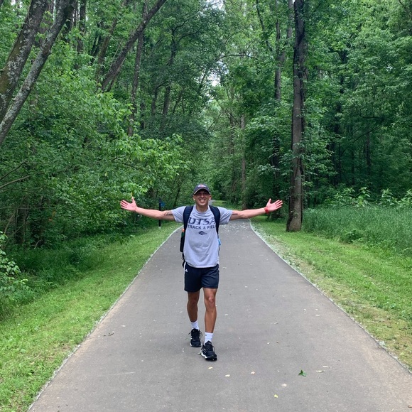 Meet your Posher, Chris - Picture 2 of 2